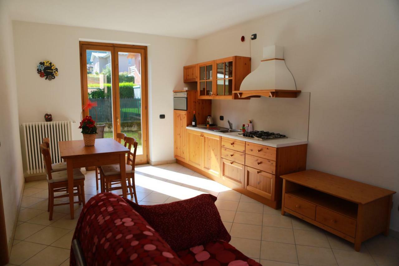 Casa "Giardino Sulla Baia" Διαμέρισμα Colico Εξωτερικό φωτογραφία